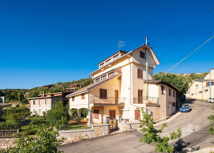 Villanova * Villanova Strisaili